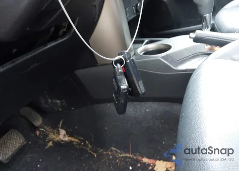 2014 Toyota Rav4 Limited z USA, uszkodzony, nr VIN 2T3DFREV2EW183221